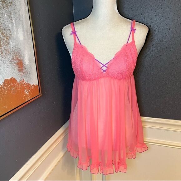 VS Dream Angels Soft Mesh Flyaway Babydoll Teddy/Nightie - Picture 3 of 10